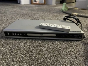 Reproductor de DVD/CD Magnavox MWD7006 con control remoto probado funcionando - Imagen 1 de 4