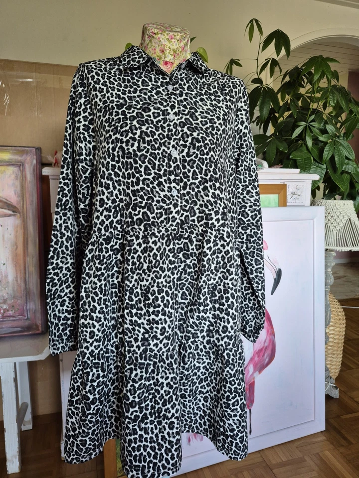 Kleid Von Tessential.s Gr. XL Pretty Blogger Stiefelkleid Herbst - Bild 1 von 4