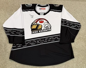 Camiseta Henderson Silver Knights Team emitida por Star Wars en muy buena condición Jedi Knights 56 - Imagen 1 de 13