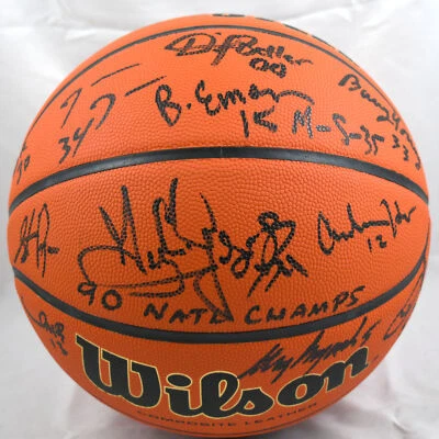 Baloncesto Wilson de la NCAA autografiado por campeones de la UNLV 1989-90 - Beckett con holograma Foto 1 de 4