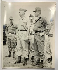 1960s PHOTOGRAPH: General William Westmoreland - Vietnam - Picture 1 of 2