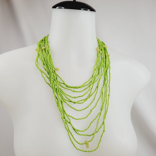 VETEMENTS Collana bigiotteria moda multifilo perle semi verde lime chips quarzo stazionato