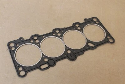 Junta de cabeza Audi V8 A8 S6 Sport quattro cilindros V8 5-8 077103383AD nuevo genuino Foto 1 de 4