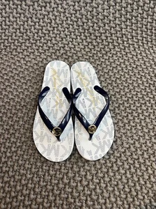 Michael Kors MK Logo Signature Light Blue Flip Flop Sandals Women Size 8 M - Picture 1 of 10