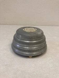 Vintage Wind Up Musical Powder Box Metal - Picture 1 of 3