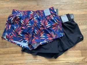 NEW Bundle of 2 GapFit Active Shorts LARGE Women’s Running Fitness - Picture 1 of 10
