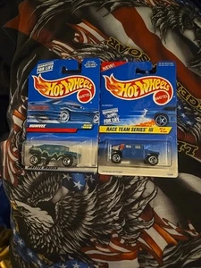 Hot wheels 2 Humvees.1998 & 1996 gute Karten. - Bild 1 von 7
