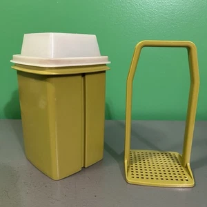 Tupperware Pickle Keeper Vintage Avocado Green 1330-5 Complete Pick-a-Deli - Picture 1 of 18