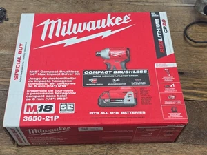 🛠️ Milwaukee 3650-21P M18 Compact Cordless Brushless 1/4" Hex Impact Driver Kit - Picture 1 of 5