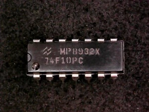 74F10PC - National Semiconductor Triple 3-Input NAND Gate 74F10 (DIP-14) GENUINE - Bild 1 von 1