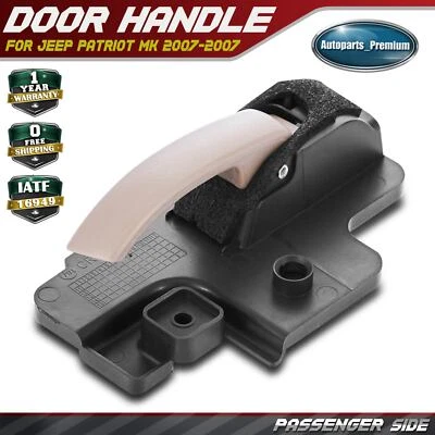 Maçaneta interna bege lateral do passageiro dianteiro ou traseiro para Jeep Patriot MK 2007 - Imagem 1 de 4