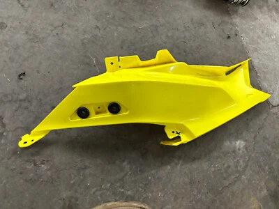 SKI-DOO RENEGADE 900 2020-2023 Turbo Gen 4 OEM capó trasero derecho lado amarillo 21 22 Foto 1 de 4
