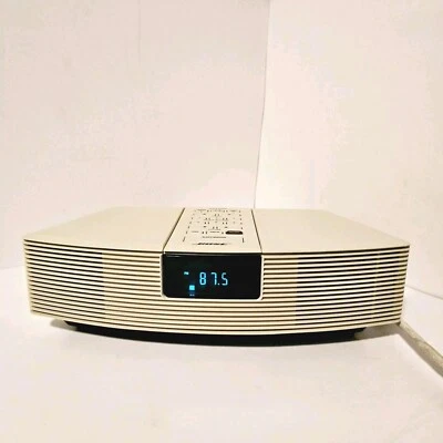 RADIO AM/FM modelo BOSE Wave AWR1-1W solo con cable de alimentación - sin control remoto - funciona Foto 1 de 4