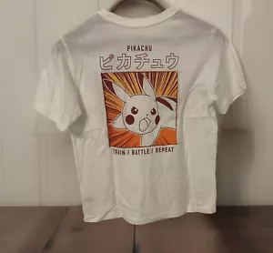Nintendo Pokemon Pikachu T-Shirt Pikachu White Train Battle Repeat Size L - Picture 1 of 6