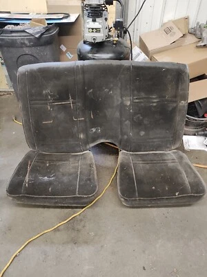 Pontiac Firebird 1979 asiento trasero Foto 1 de 2