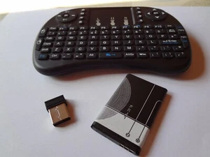 Mini Bluetooth Tastatur Keyboard USB mit Akku und Stick für TV und PC -NEU- - Bild 1 von 3