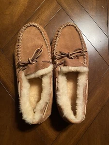 LL Bean Kids Slippers Youth Brown Suede Shearling Slip On Size 6 - Picture 1 of 10