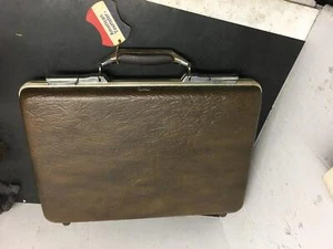 Vintage American Tourister carrying case suitcase brown 13"x17" plastic escort - Picture 1 of 9