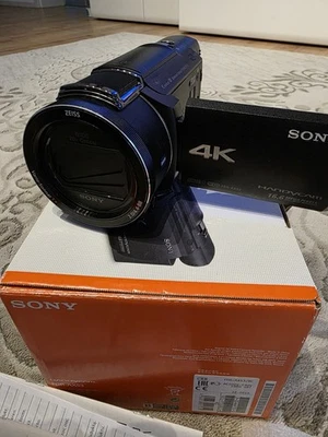Sony Handycam FDR-AX53 Camcorder - UHD 4K  - Bild 1 von 4