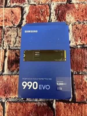Samsung 990 EVO SSD 1TB Internal SSD PCIe Gen 4x4 | Gen 5x2 M.2 2280 - Image 1 of 4