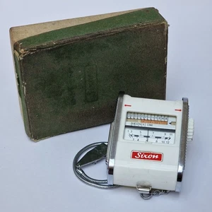 Medidor de exposición a la luz Gossen Sixon años 50, caja y cadena, muy bueno, funciona - Imagen 1 de 15