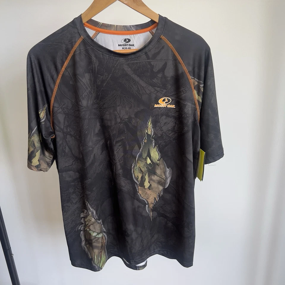 MOSSY OAK Performance Camo Tee Shirt No Fly Insect Repellent Sz M Hunting NWT - Image 1 of 4