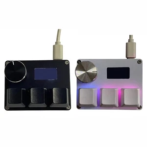 Customizable Compact Keyboard Designed to Maximize Efficiency in Any Setup - Photo 1/14