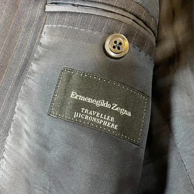 Traje Ermenegildo Zegna 2 piezas EE. UU. 52R azul marino a rayas viajero micronesfera lana Foto 1 de 4