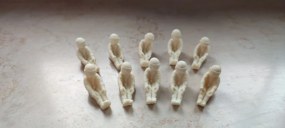 1/43 SET 10 PILOTI F1 DIORAMA RESINA  - Immagine 1 di 1