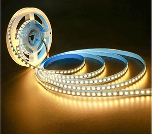 Striscia Led Luce Calda 5Mt 8W 24V SMD 2835 Autoadesiva Telecomando Interruttore - Foto 1 di 12
