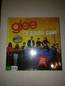 Glee CD Board Game Sealed Brand NEW 2010 - 047754280166 - Picture 1 of 4