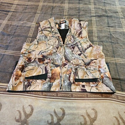 Outfitters Ridge Adult XLarge Hunting Vest Camouflage Fusion 3-D Bird Bag Pouch - Image 1 of 4