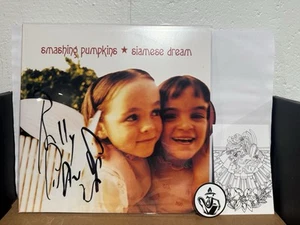 THE SMASHING PUMPKINS Siamese Dream Vinyl SIGNED Billy Corgan-IN HAND-FAST SHIP! - Picture 1 of 3
