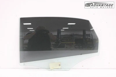 AUDI A3 QUATTRO 2015-2020 8V PUERTA TRASERA IZQUIERDA VENTANA CRISTAL 8V5845205 OEM Foto 1 de 4
