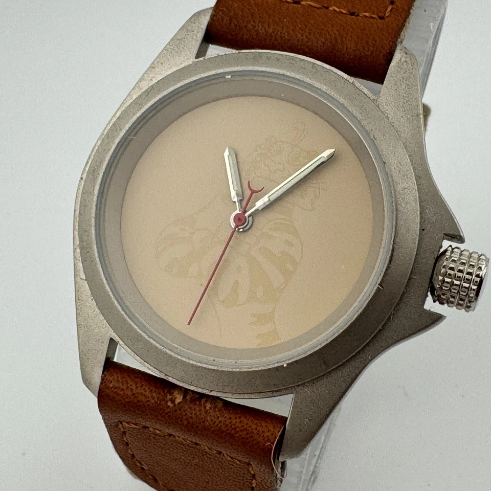 Reloj de Cuarzo Kellogg Europa Tony the Tiger Hombre Cuero Plateado Analógico Batería Nueva Foto 1 de 4