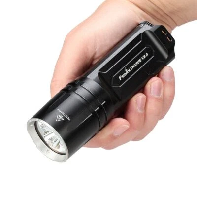 Fenix TK35UE V2.0 Torcia LED da esterno 5000Lu 400m IP68 estremamente luminosa - Immagine 1 di 4