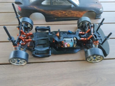 RC 1/10 Hpi pro drift + carrosserie nissan silvia Tamiya (TT02 kyosho yokomo) - Photo 1/4