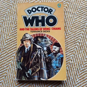 Doctor Who Target: The Talons of Weng Chang Signed by CHRIS BENJAMIN - Picture 1 of 4