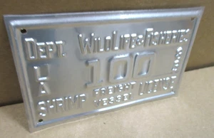 SHRIMP BOAT License TAG PLATE - LOUISIANA 1983 - Wildlife Fisheries VINTAGE SIGN - Picture 1 of 7