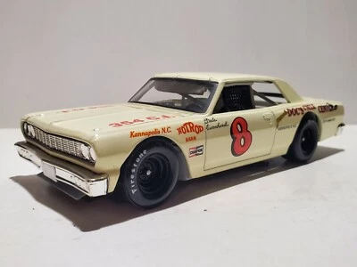 Acción Dale Earnhardt #8 1ª victoria de asfalto 1964 Chevelle escala 1:24 NASCAR diecast Foto 1 de 4