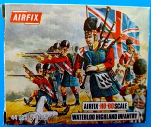 Airfix -COLLECTIBLE BLUEBOX SERIE ON SPRUES - S35 Waterloo Highland Infantry - Imagen 1 de 2