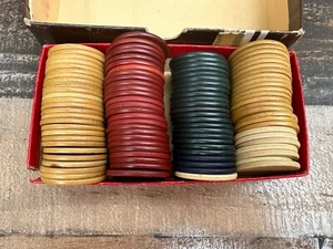 Vintage  Poker Chips Clay Red White Blue Dog Setter Engraved - Picture 1 of 4