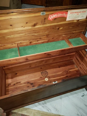 Vintage 1943 Lane Cedar chest , LOCK REMOVED, Local pickup only Cover