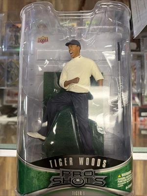 Tiger Woods Pro Shots Tiger I Series 1 Upper Deck Action Figure New White Top - Image 1 of 4