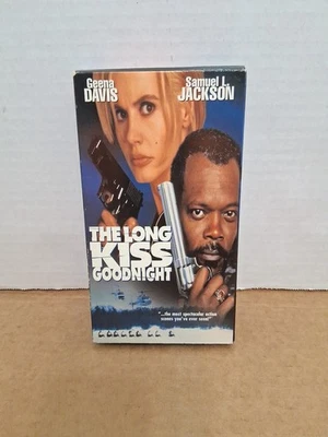 The Long Kiss Goodnight (VHS, 1997) Teenage Davis, Samuel L Jackson, Hitman Foto 1 de 4