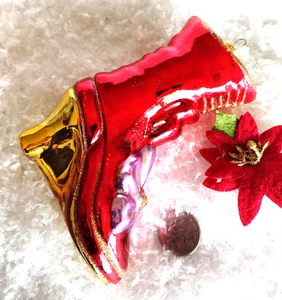 Christmas Ornament GLASS WOMEN'S VICTORIAN BOOT Red w/ Glitter Detail 5" - Picture 1 of 5