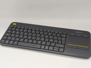 FAULTY Logitech K400 Plus keyboard wireless touch touchpad SPANISH QWERTY READ B - Picture 1 of 16