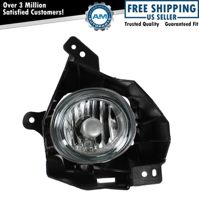Right Fog Light Passenger Side Fits 2011-2014 Mazda 2 MA2593121 - Image 1 of 3