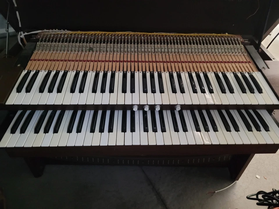 Allen Organ Two Keyboard Stack (61 keys each) - Image 1 of 1