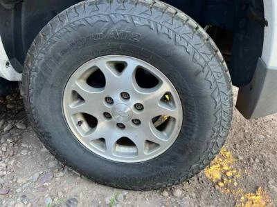 Used Rear Right Door Window Regulator Rear fits: 2002 Chevrolet Suburban 1500 el - Image 1 of 4